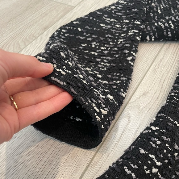 St. John Blazer - Picture 3 of 16